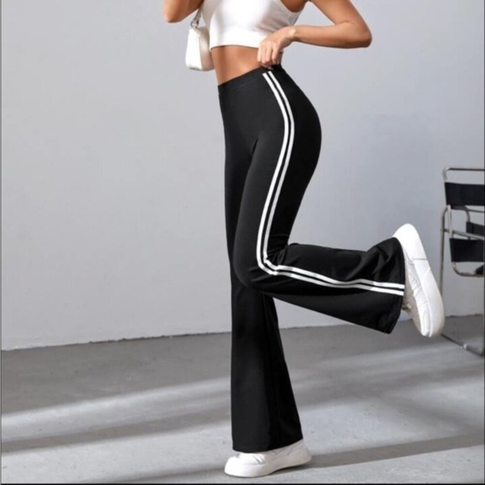 SHEIN EZwear Striped Tape Flare Leg Pants in Black & White Size XS